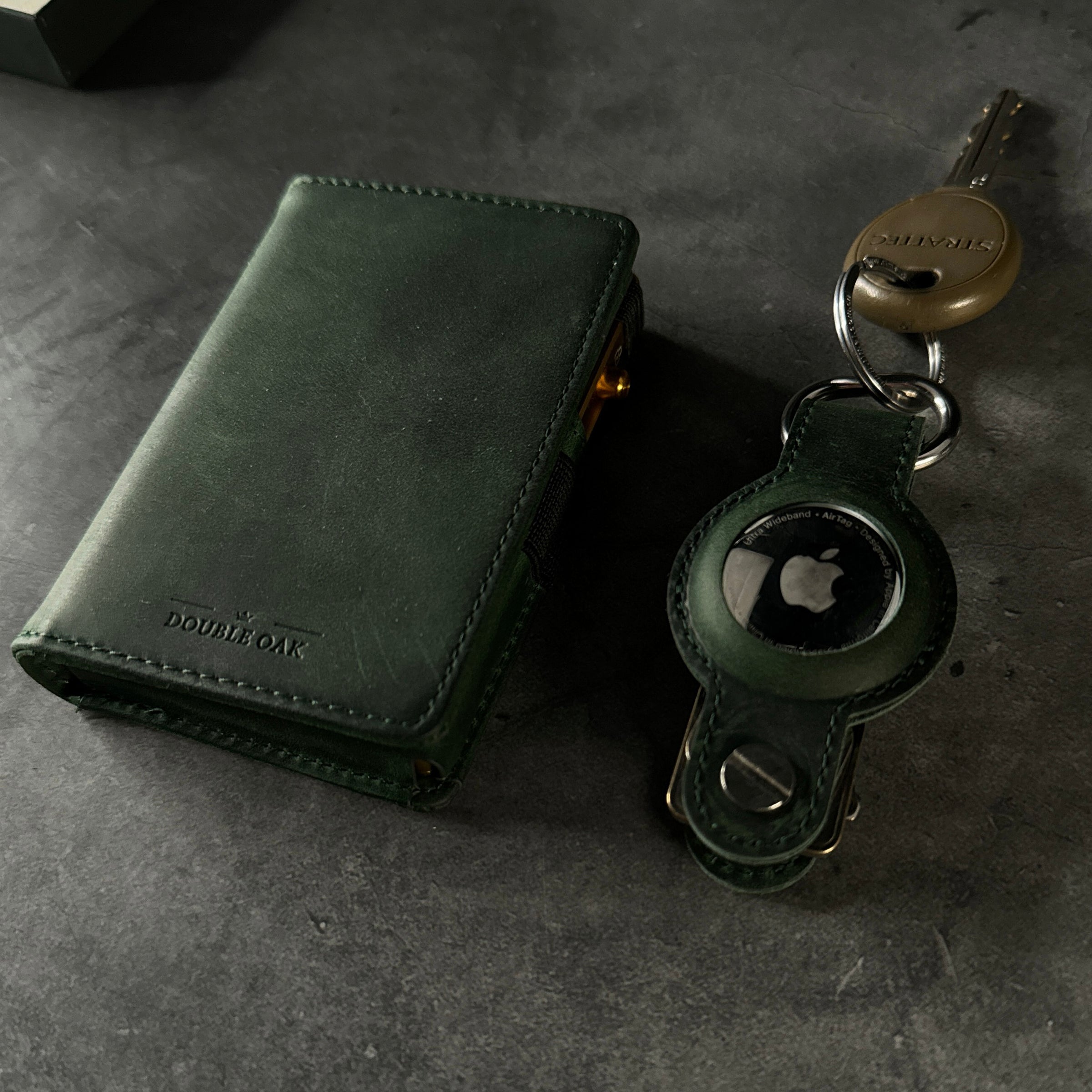 Leather Airtag Key Organizer