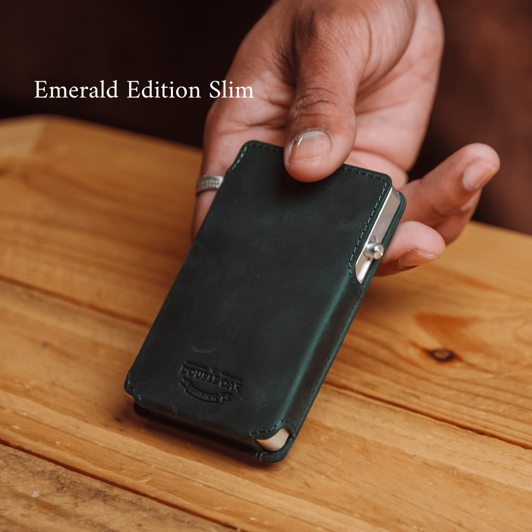 Esenciales de roble doble | Cartera minimalista de cuero | Edición heredada | Cartera delgada con bloqueo RFID | Marrón con oro